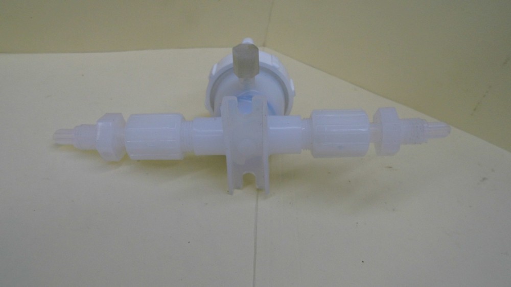 FLUOROWARE ⅜"FT MANUALLY ACTUATED DIAPHRAGM VALVE