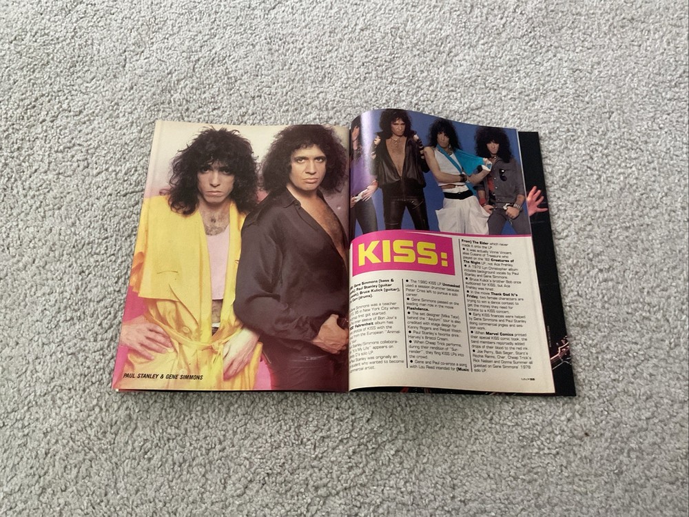 METAL MUSCLE POSTER MAGAZINE 1986 KISS RANDY RHOADS TWISTED SISTER MOTLEY CRUE