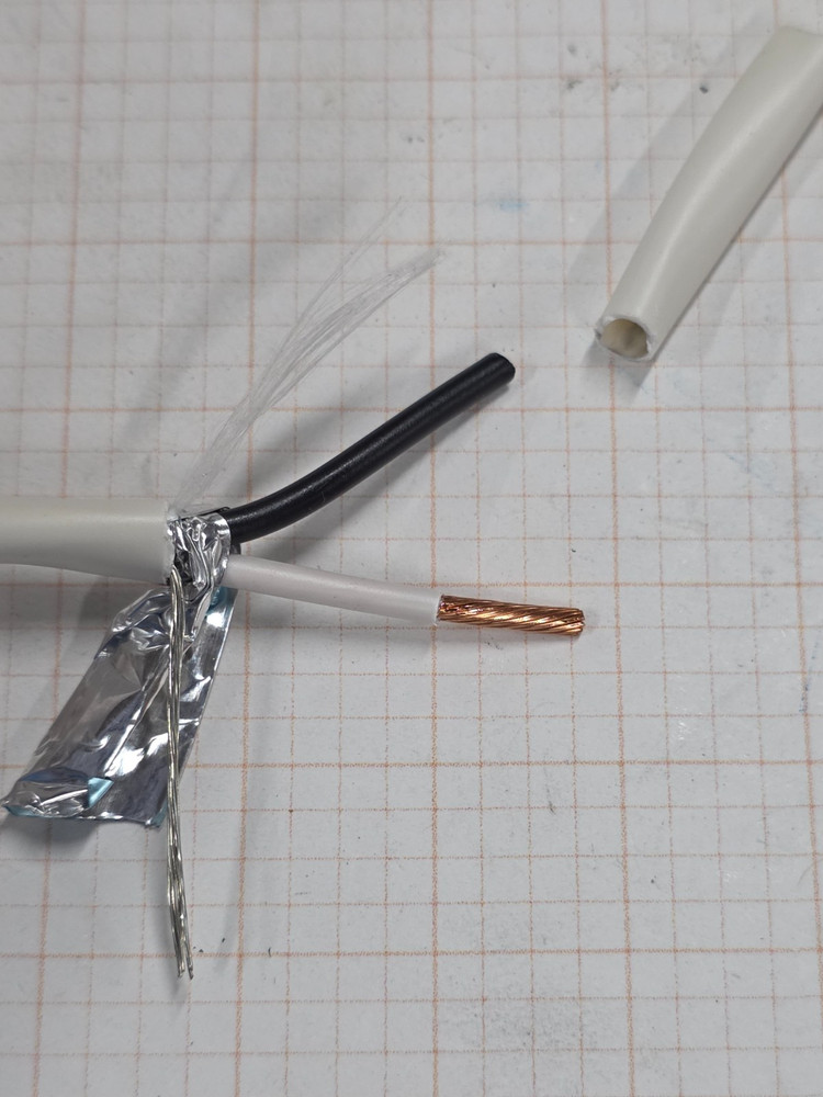 Belden 6100FE 14/2C Shielded Audio/Control/Speaker Cable Plenum CL2P White /50ft