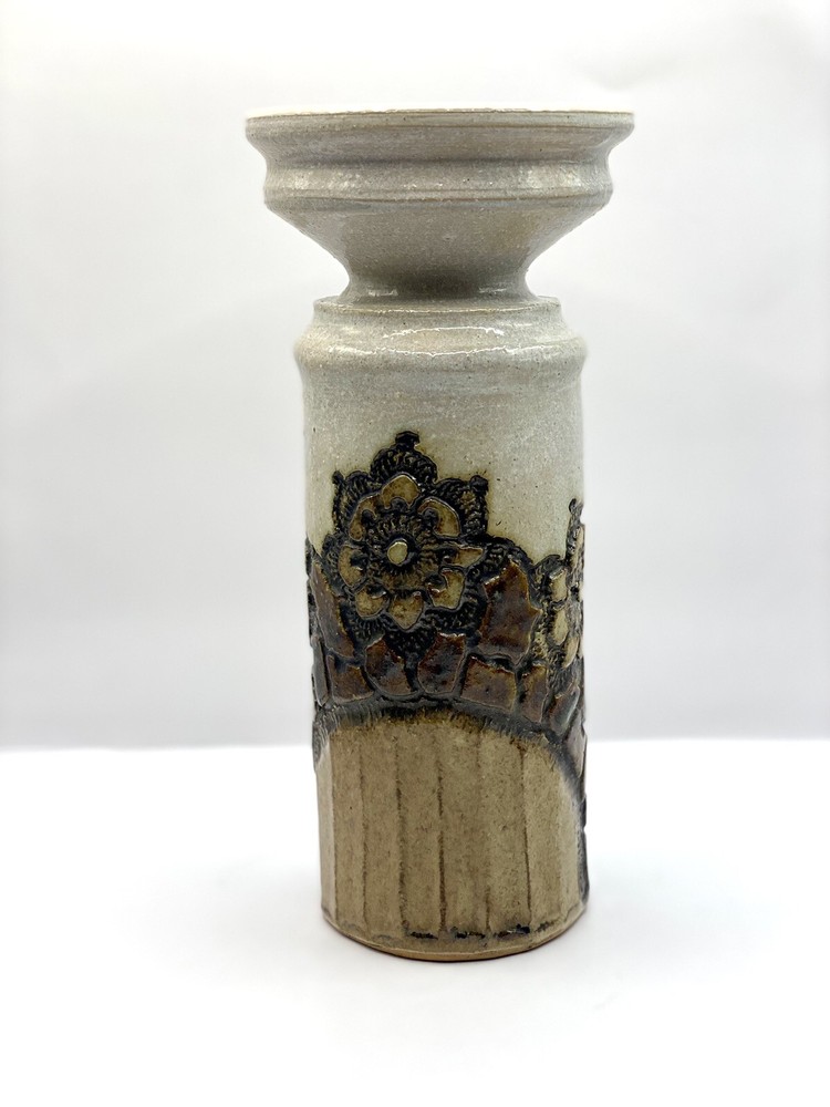 Studio Pottery Vase Signed J.Kozoa