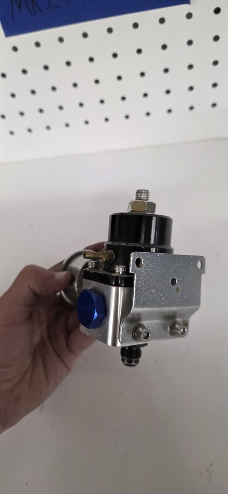 Aftermarket Fuel Pressure Regulator