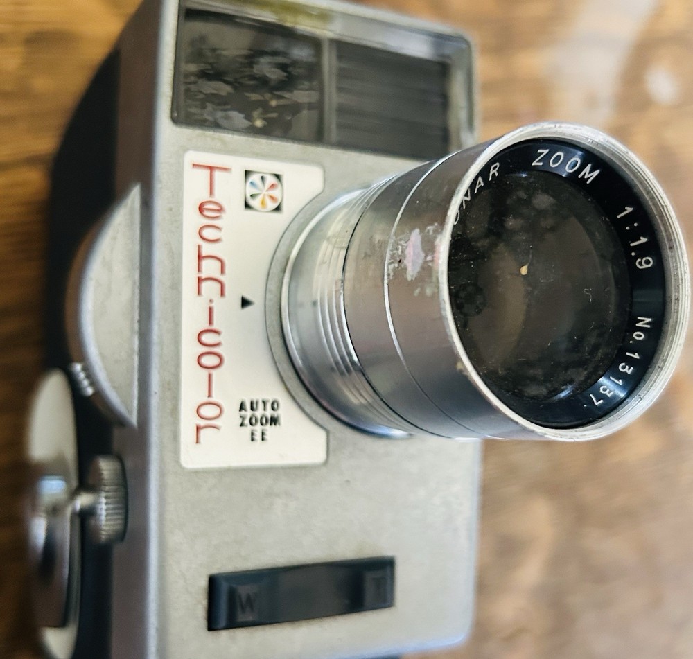 Technicolor Auto Zoom EE Movie Camera