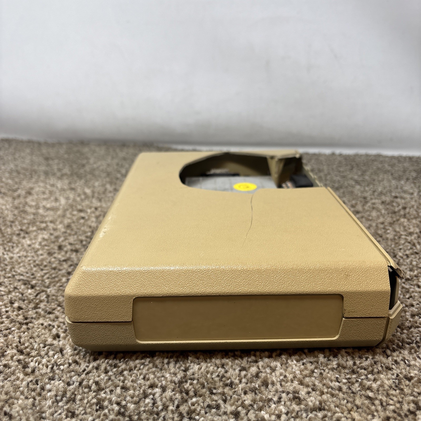 Atari 850 Interface Module for Atari 400 / 800 Untested FOR PARTS AS IS DAMAGED