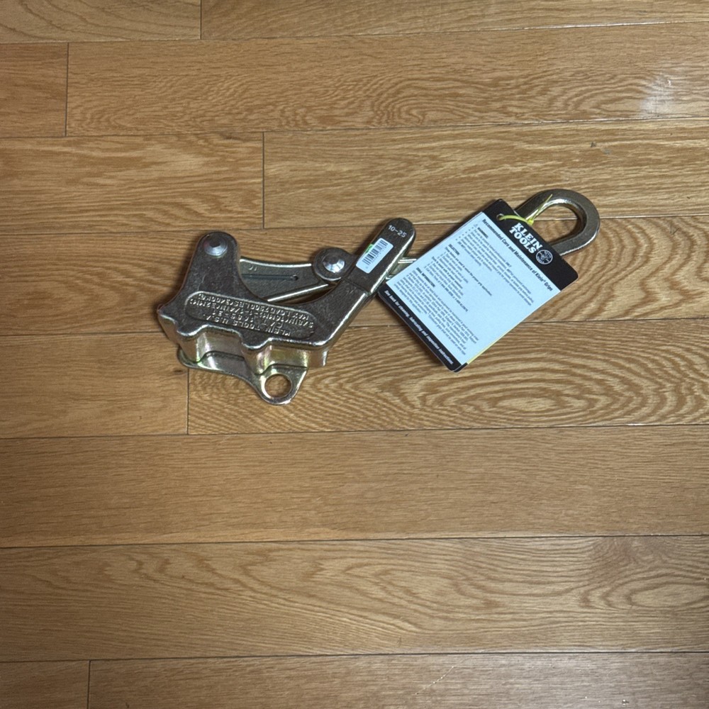 Klein Tools 1685-31 Cable Pulling Jaw Grip Parallel 5/8'' to 1.25" Wire Puller