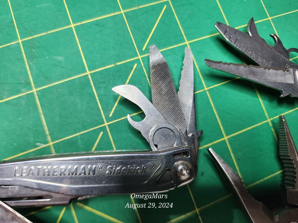 Leatherman Sidekick one at random xONE(1)