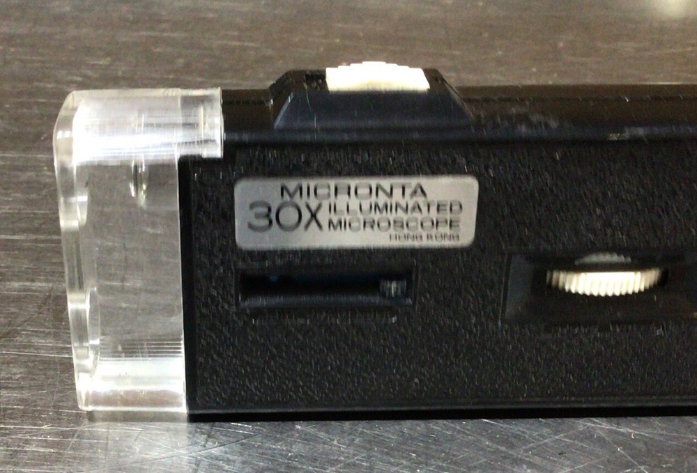 Micronta Illuminated 30X Pocket Microscope