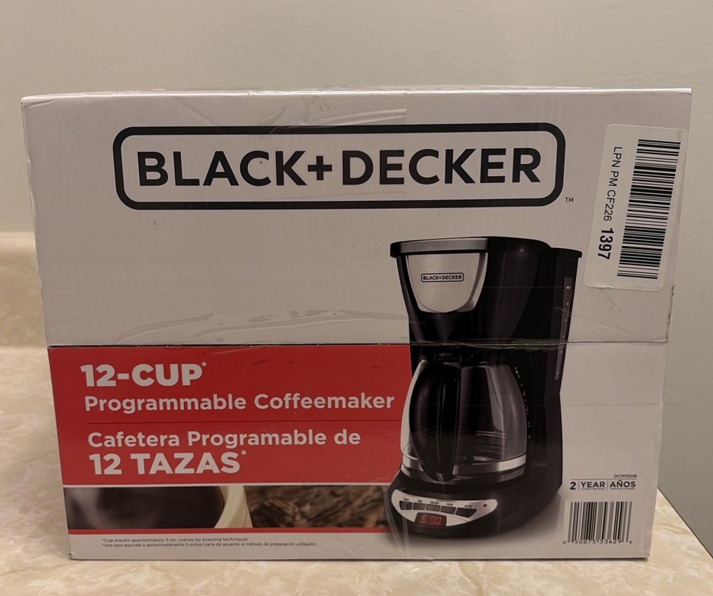 Black Decker 12-Cup Programmable Coffeemaker New In Box Model DCM100B