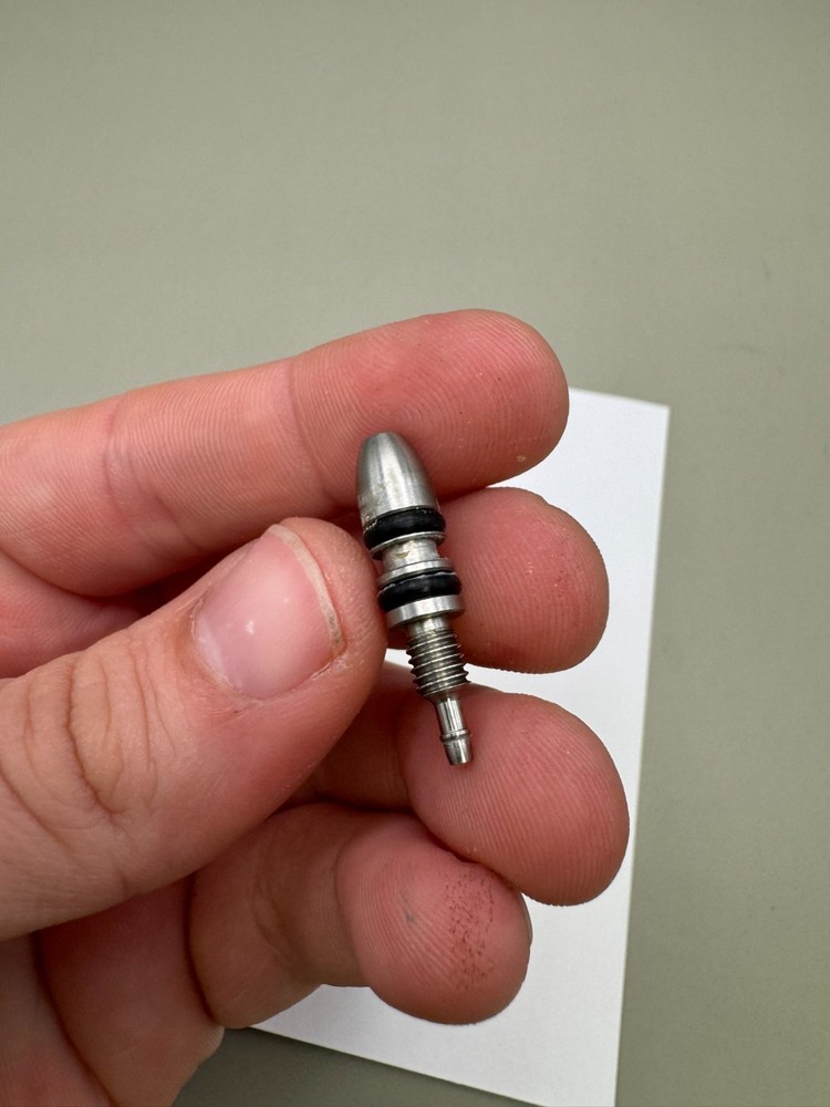 Planet Eclipse Ego 11 Front Plug/Barb
