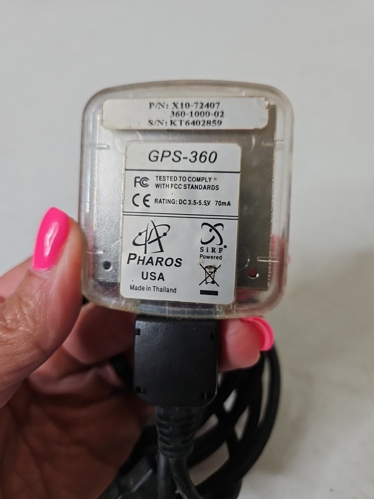 Microsoft GPS-500 GPS Receiver with USB Cable