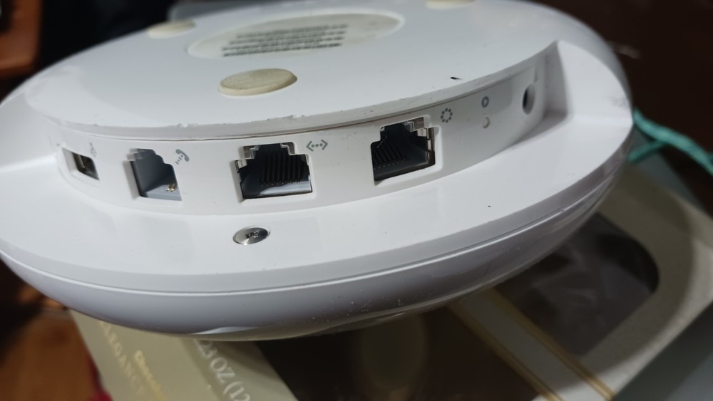 Apple AirPort Extreme Base Station 54 Mbps