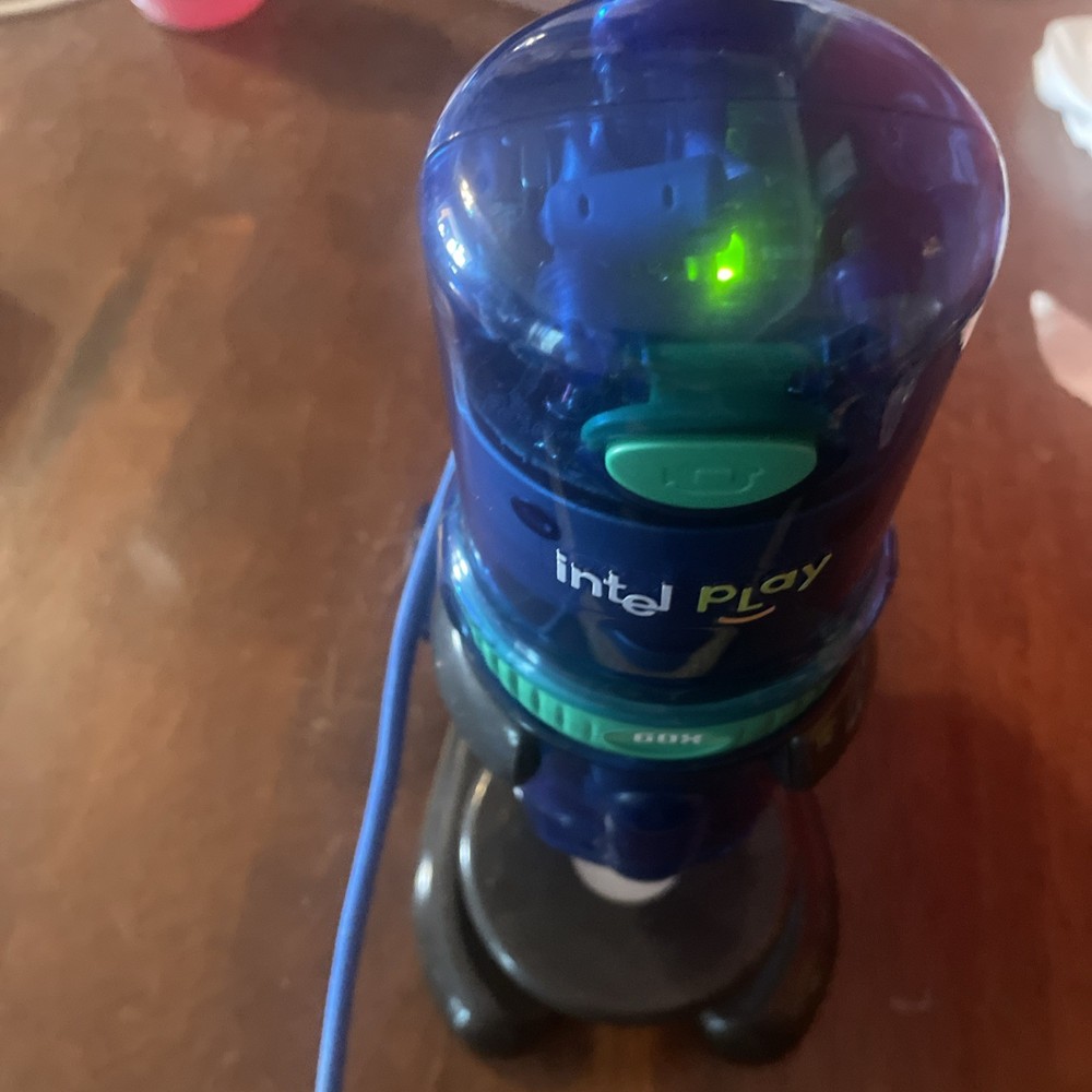 Intel Play Digital Microscope USB Model APB-24221-99A