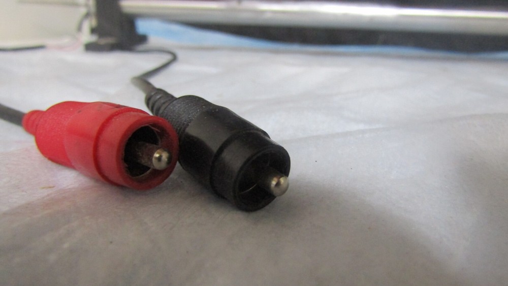 Schaevitz Eng. LVDT TYPE 3000 DC-E Wired with RCA Jacks Has Mounts.