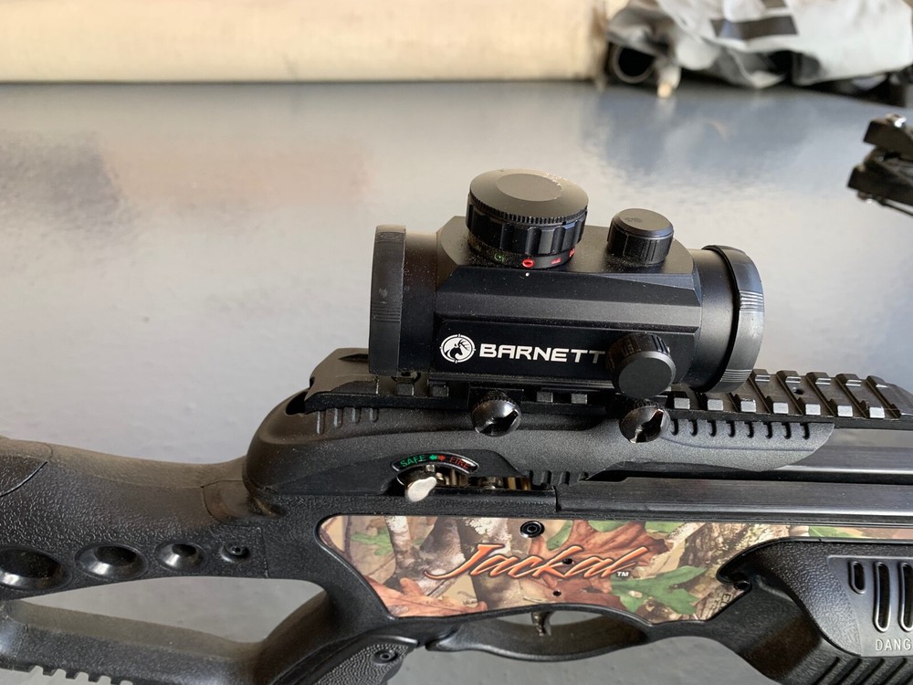 Barnett Jackal Crossbow