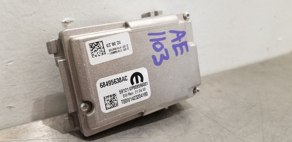 23 DODGE DURANGO FRONT VIEW WINDSHIELD MOUNTED CAMERA 68495638AC