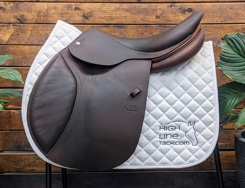 17.5" CWD SE01 4L (2011) *Long Flaps*