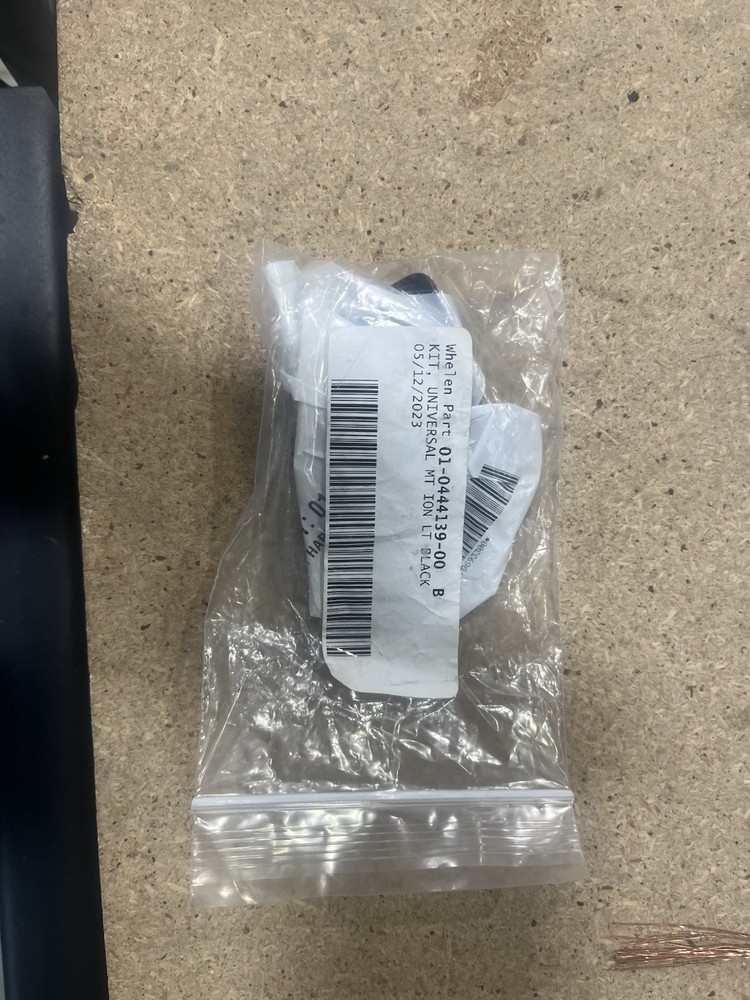 (NEW) WHELEN ION UNIVERSAL MOUNT BRACKETS