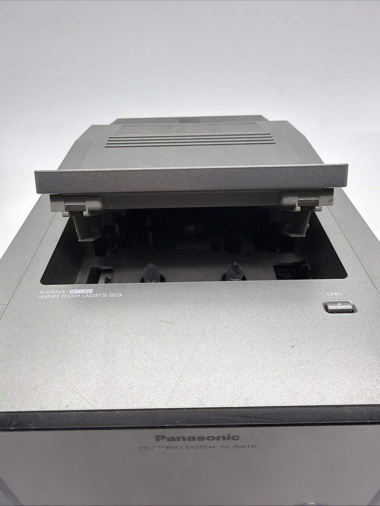 Panasonic SA-PM18 5 CD Changer Deck Receiver No Remote