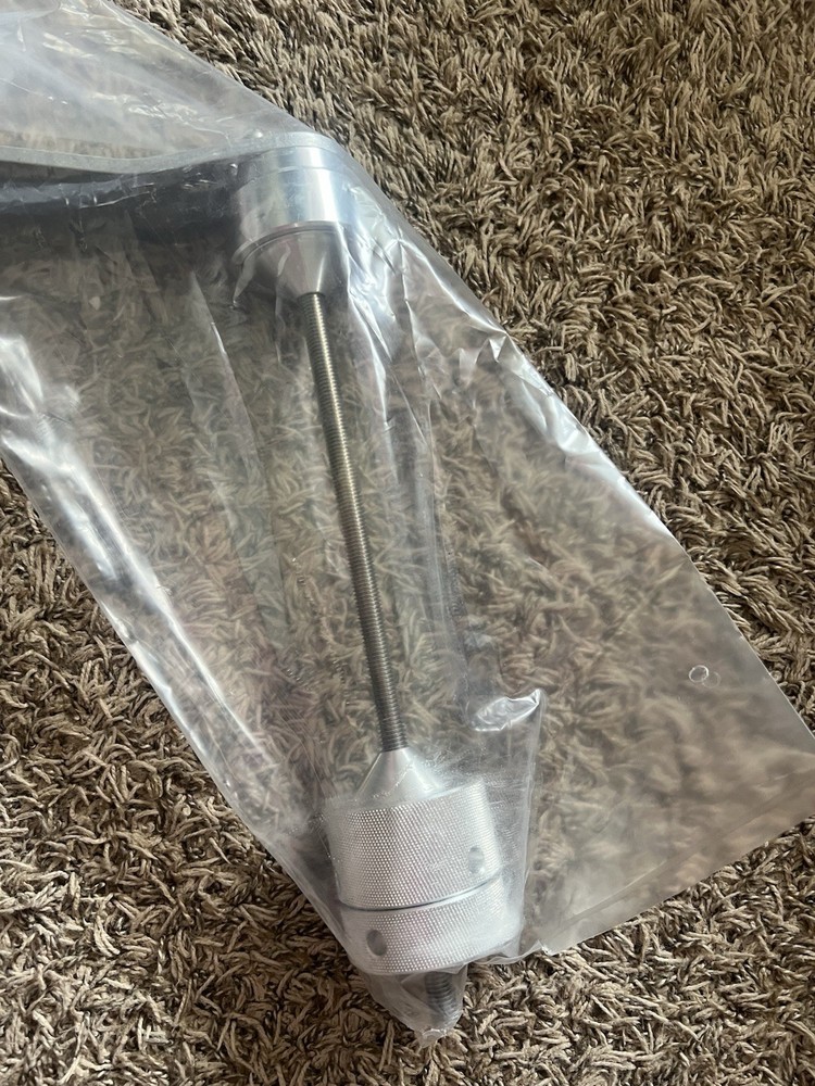 "Bee's Knees" Reel Spooler