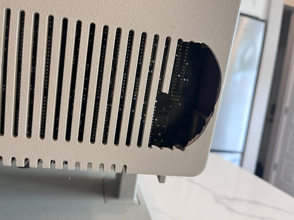 Vintage IBM 3180 Terminal – Powers On - Display Issues