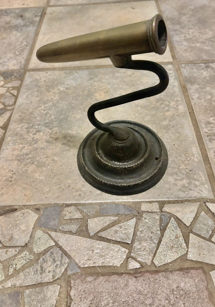 Antique Brass Top GOFFERING IRON
