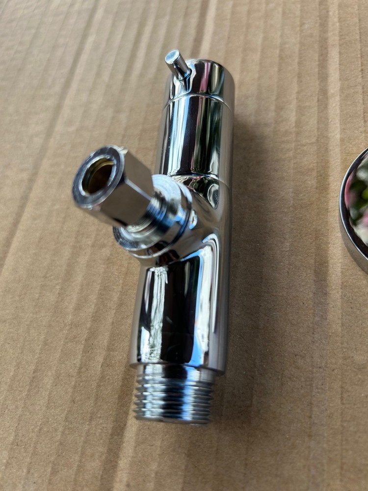 Lacava Angle Valve 3/8" Compression 1596-CR