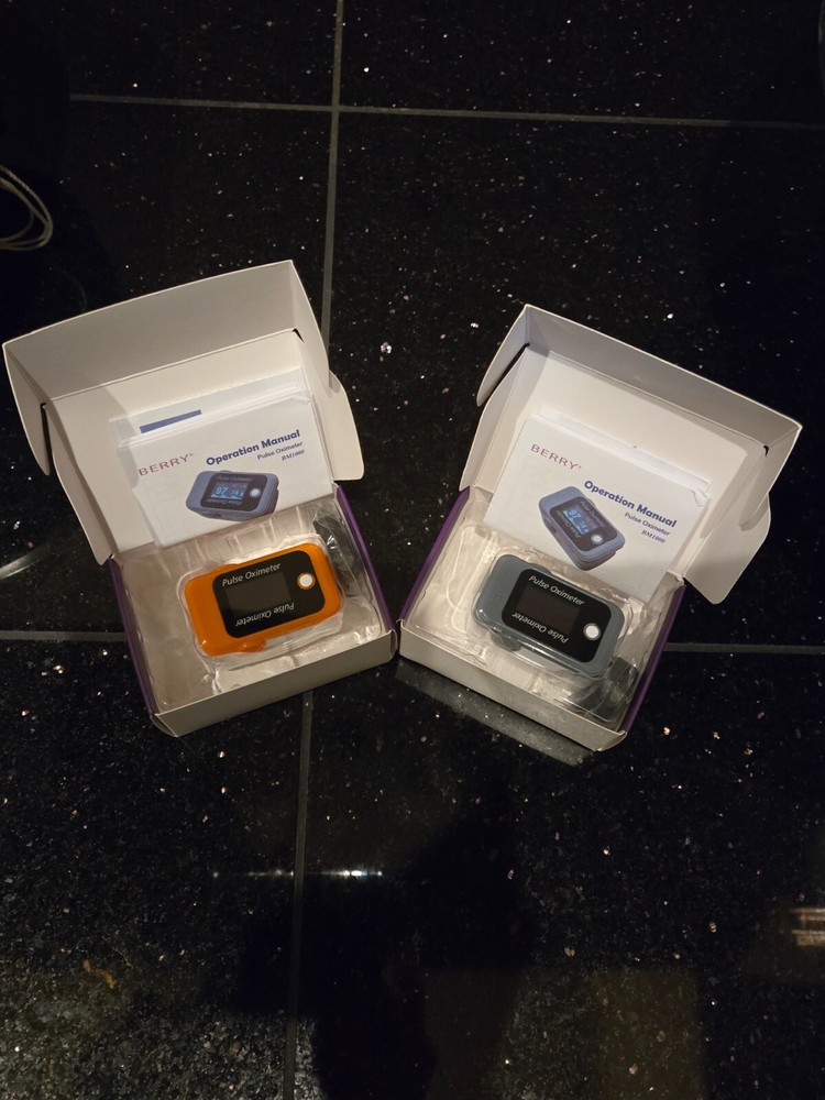 Know your oxygen level using Affordable, Reliable Finger Pulse Oximeter. NIB!
