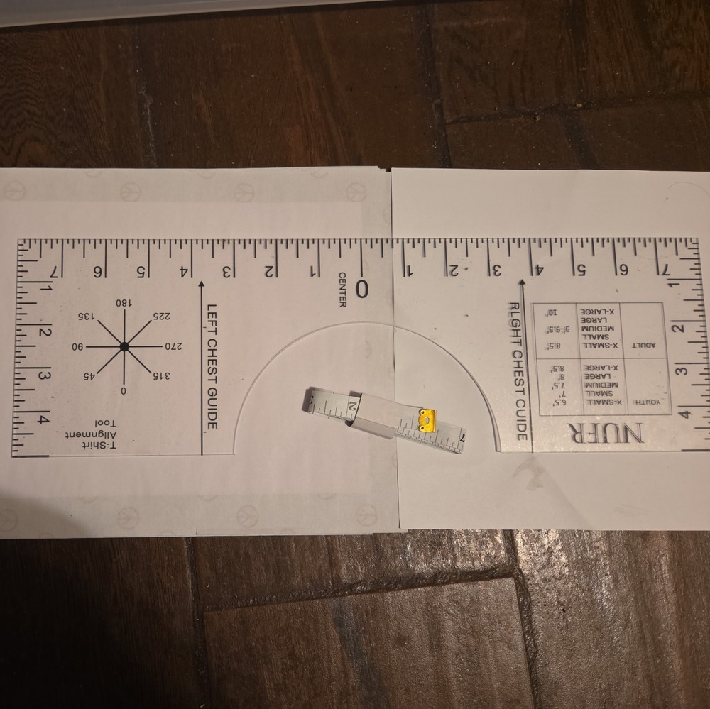 Weewooday - T-Shirt Aligning Tool