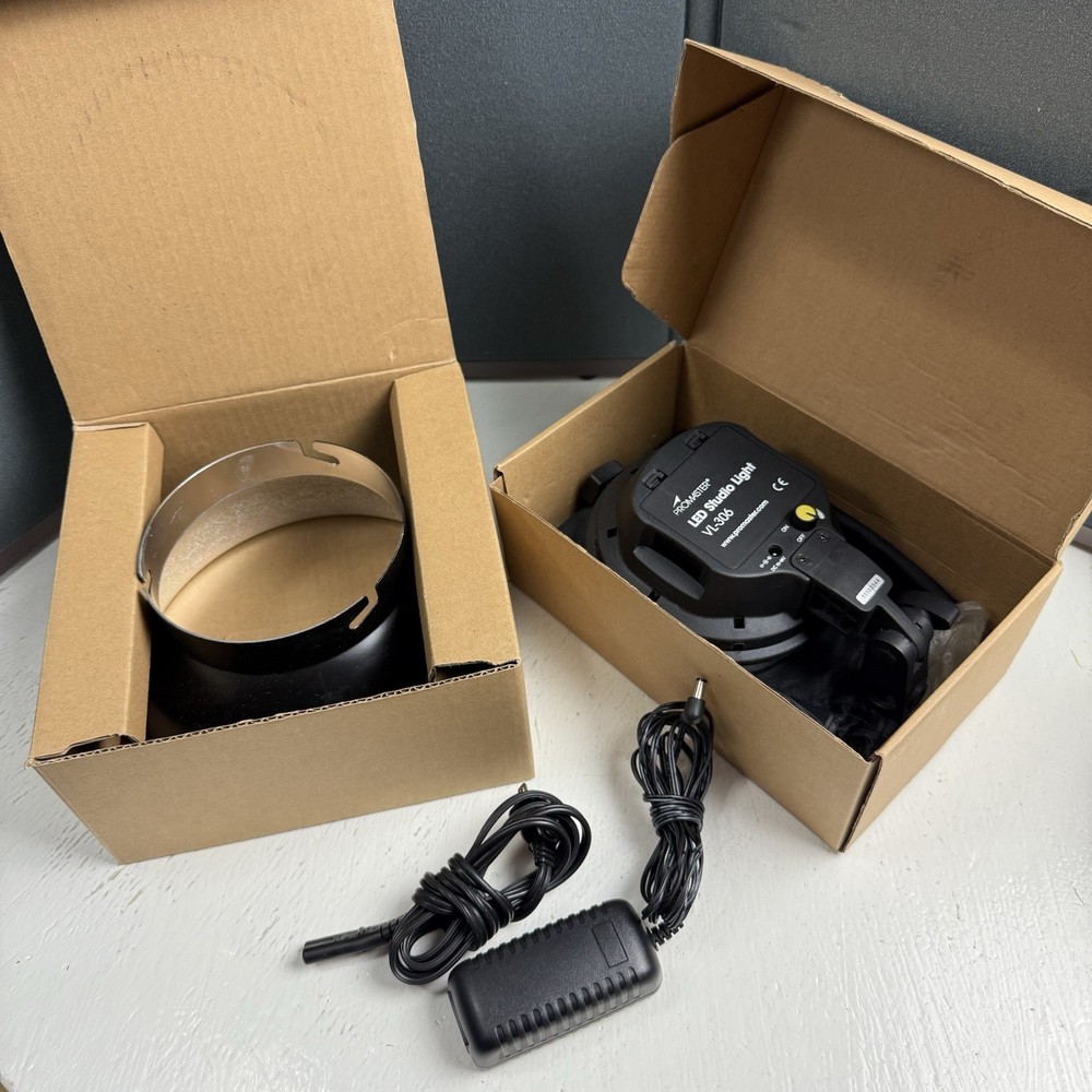 Promaster VL-306 LED Studio Light Set Excellent Working Order