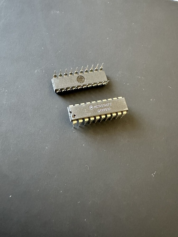 MC145146P2  MOT DIP -20