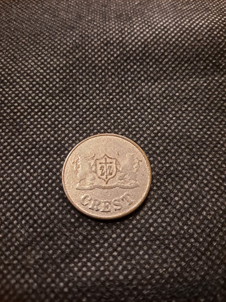 CREST TOKEN!   e6671UXX
