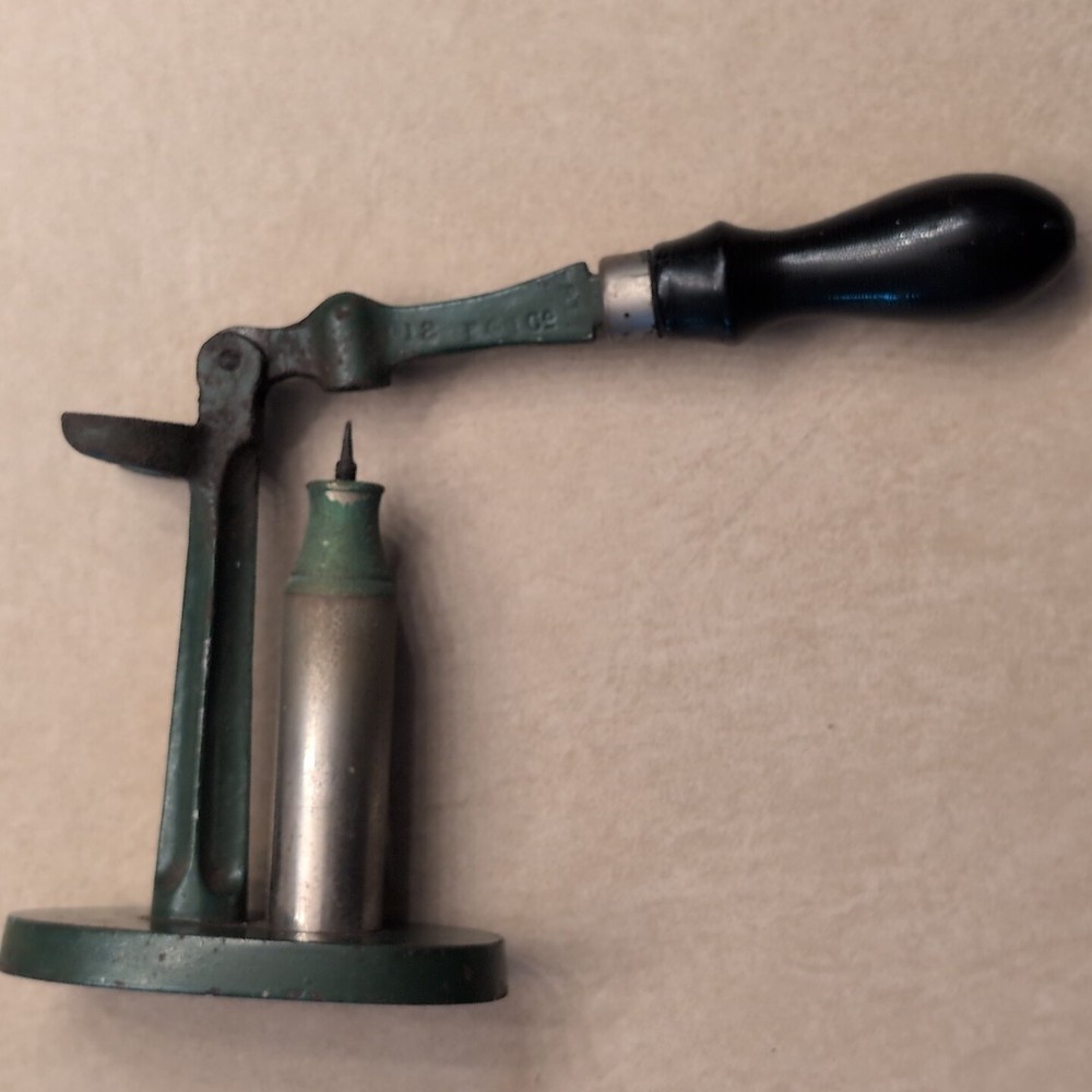 VINTAGE Bridgeport Gun Implement BGI Capper Decapper for 10 Ga