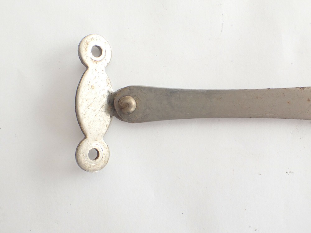 PHONOGRAPH LID SUPPORT ARM NINE INCHES LONG MOUNT ON LEFT SIDE
