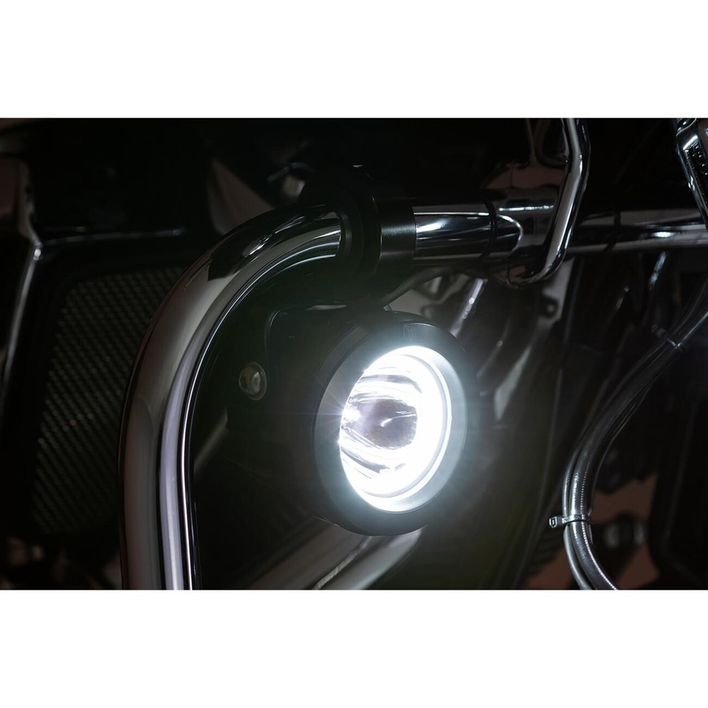 CIRO Spotlight w/ Engine Guard Mount Black 45019