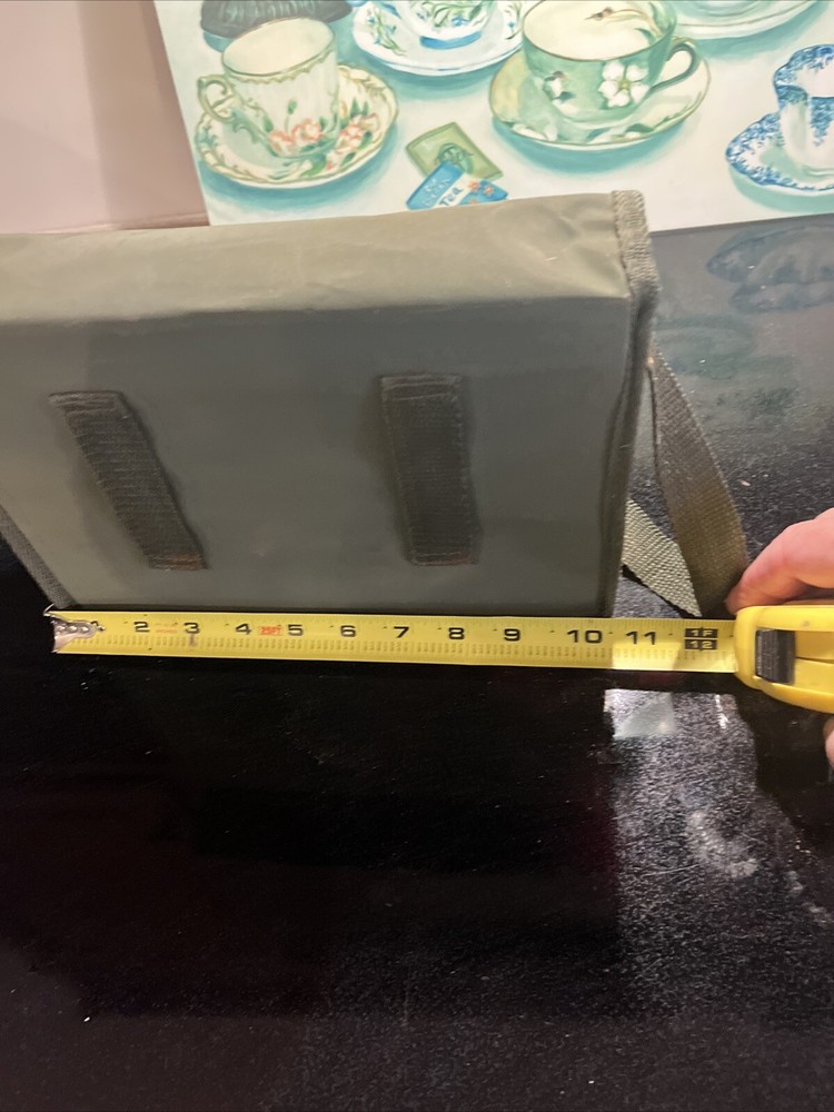 FISHING BELT LURE CASE