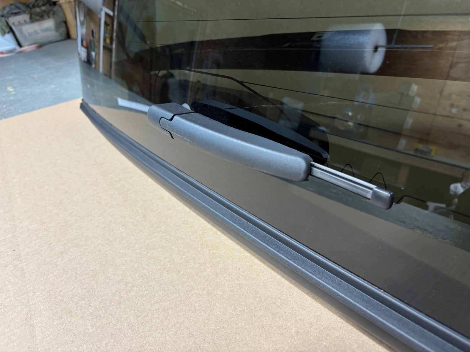 OEM TAKE OFF 2021-2024 Ford Bronco Rear Back Window Back Glass Heated