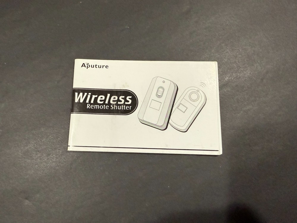 Aputure Wireless Remote Shutter Instruction Booklet