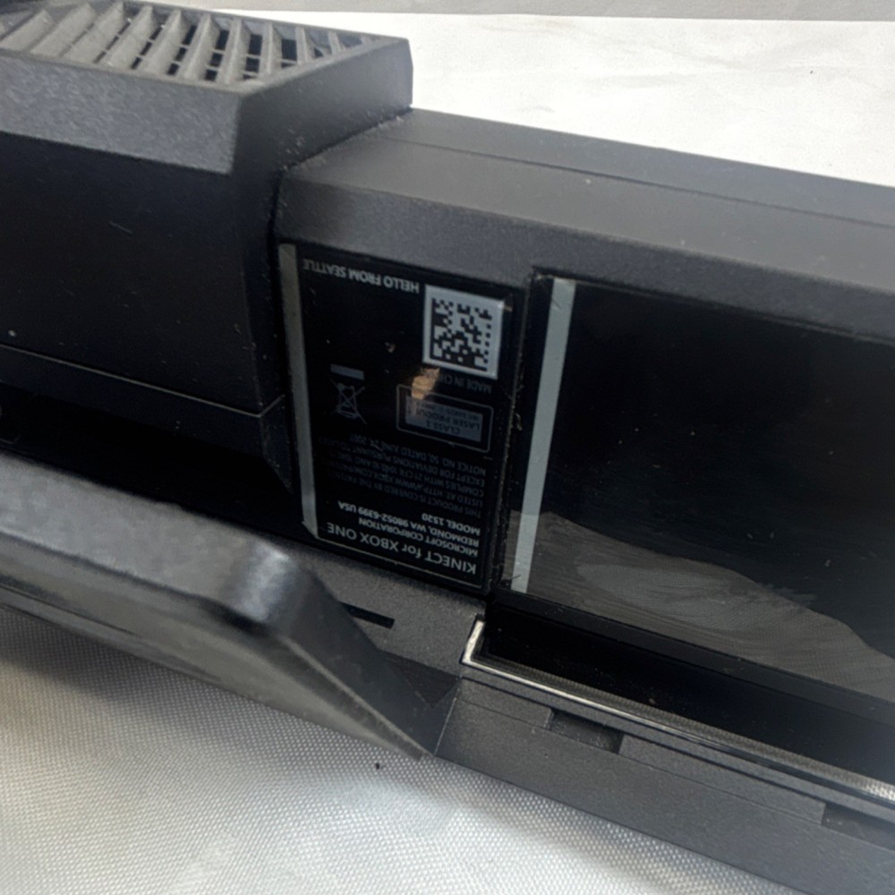 Microsoft Kinect Model 1520 Motion Camera for Xbox One Console Black Wired