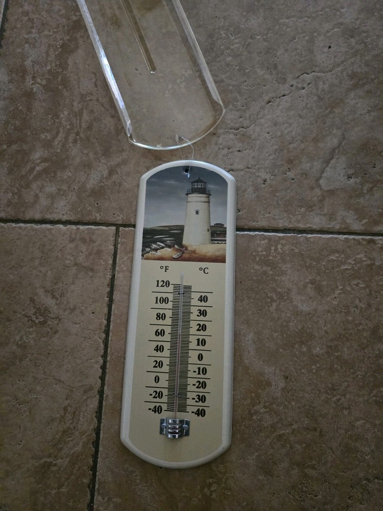 METAL LIGHTHOUSE THERMOMETER