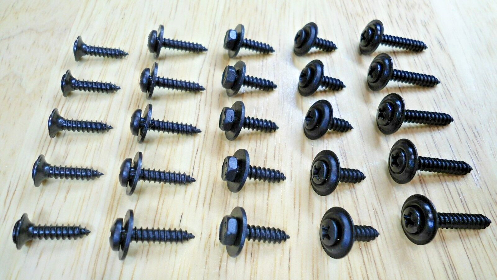 65 NEW BLACK INTERIOR/EXT SCREWS! FITS GM GMC/CHEVY PICKUP C1500 K10 S10 C10 ETC