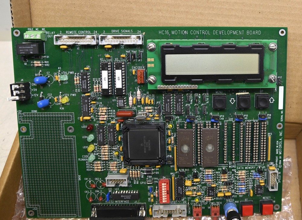 Motorola HC16  Motion Control Development Board W MCM16Y1BCFT16 Processor