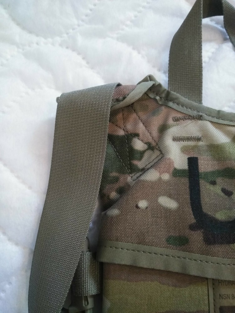Hydration System Carrier Multicam NSN# 8465-01-580-1316