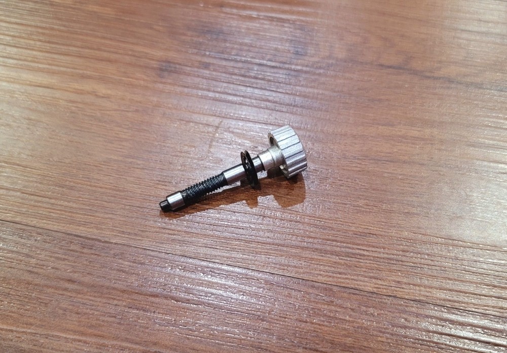 Dewalt TURN SCREW FOR DW085 DW085K Self Leveling Laser Pointer