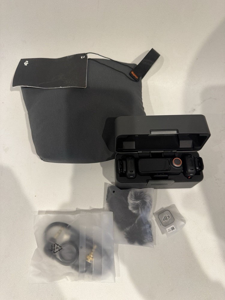 DJI Mic 3 (2TX + 1RX + ChargingCase) Advanced Mini Wireless Microphone Full Set.