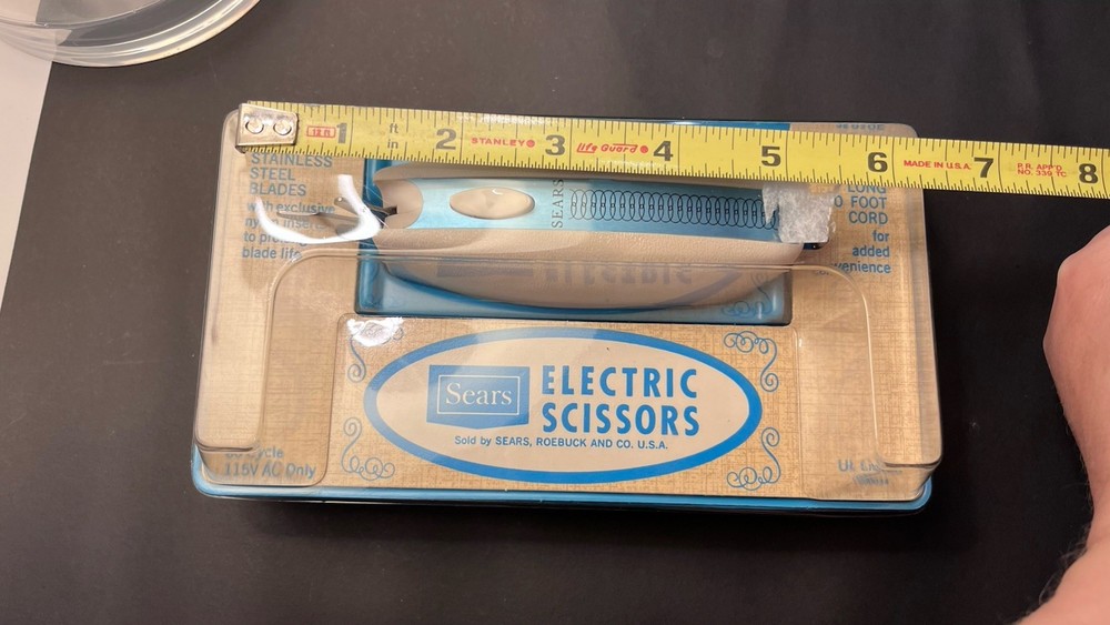 VTG Sears Electric Sewing Scissors New in box. Untested