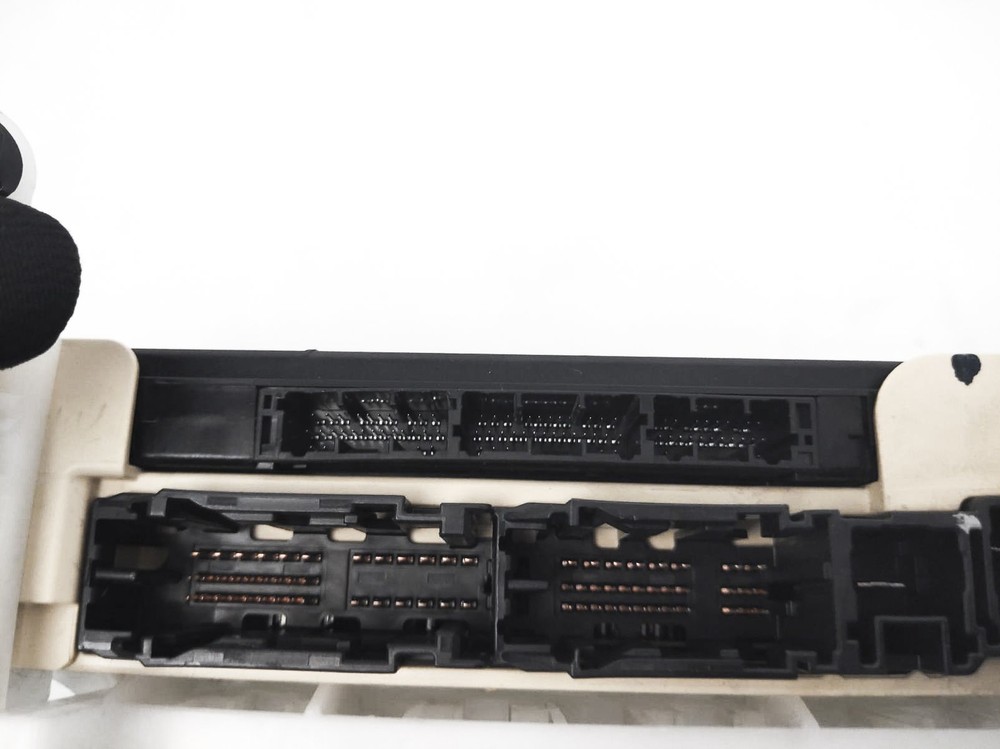 2018 Toyota Camry Multi Plex Network Computer Module Unit 82730-06A80