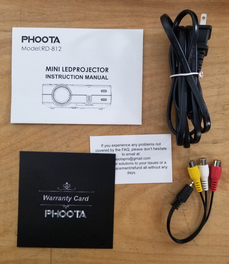 PHOOTA Mini LED Projector Model RD-812