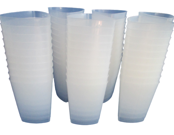 Medegen Polypropelene Triangular Graduated Measuring Container 32oz/1000cc