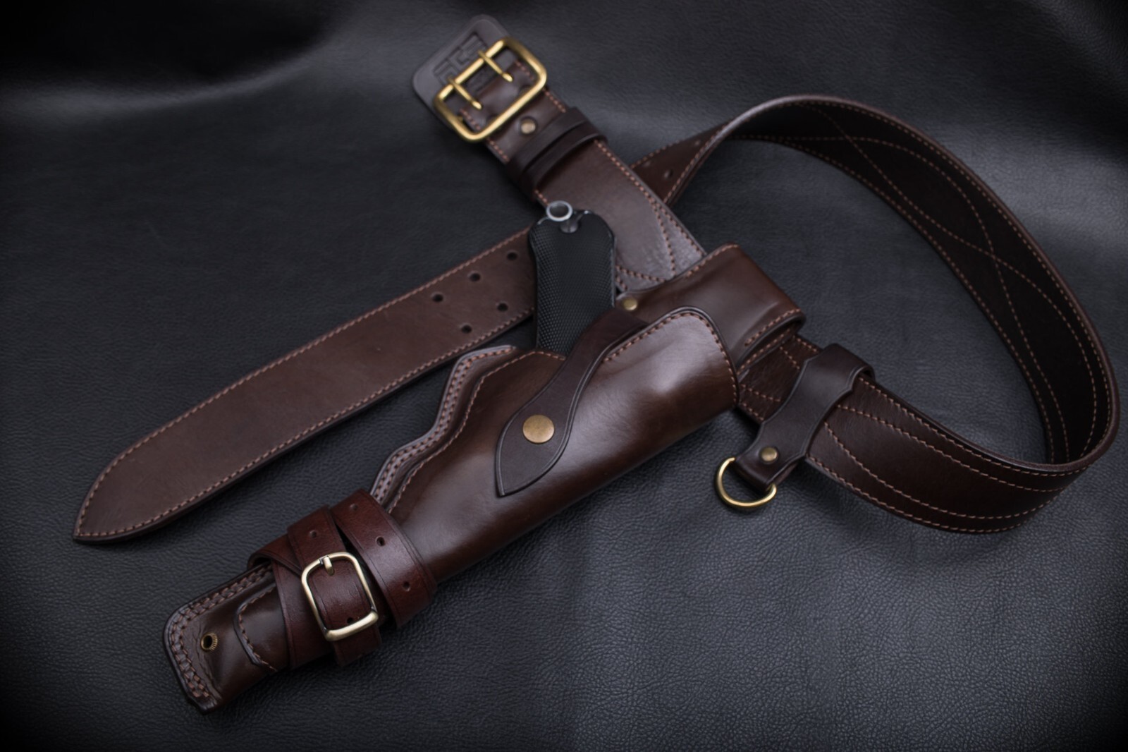 Luger P08 Artillery Custom Made Leather Drop-Leg Holster | Vintage Look Unique