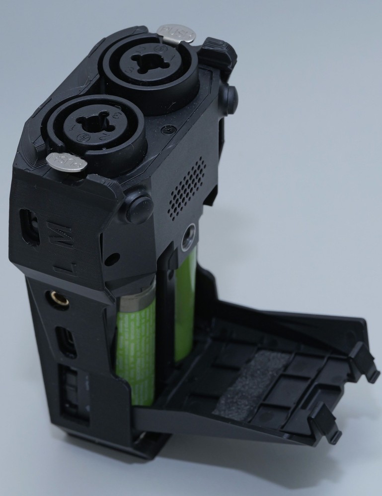 Zoom H1 XLR Hard-Shell Protective Case