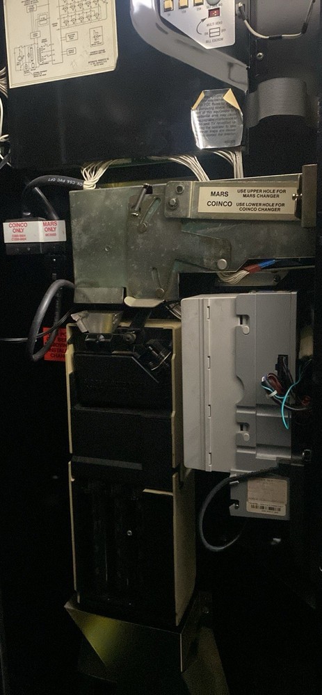 Automatic Products AP123 Snack Vending Machine